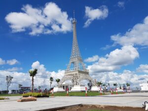 Thuê xe du lịch tại Bến Lức